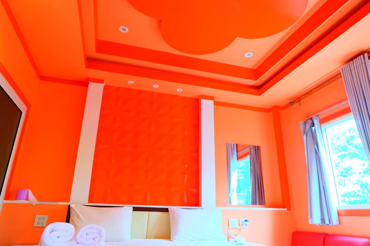 Rak Kun Resort 2 Nakhon Sawan Extérieur photo